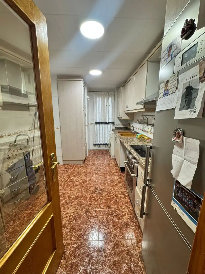 Cocina de Piso de alquiler en Valencia con Aire acondicionado, Calefacción y Parquet