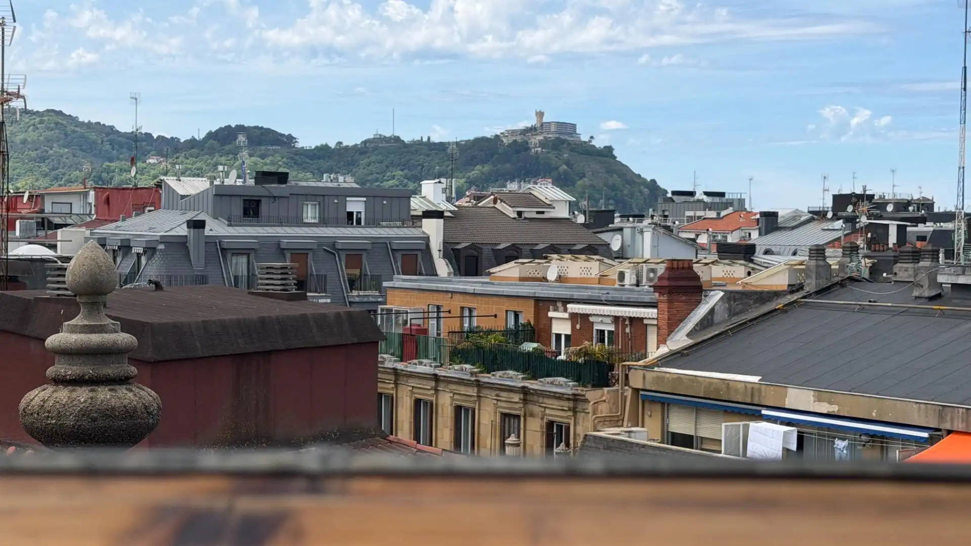 Exterior view of Duplexes for sale in Donostia - San Sebastián   with Heating, Terrace and Storage room