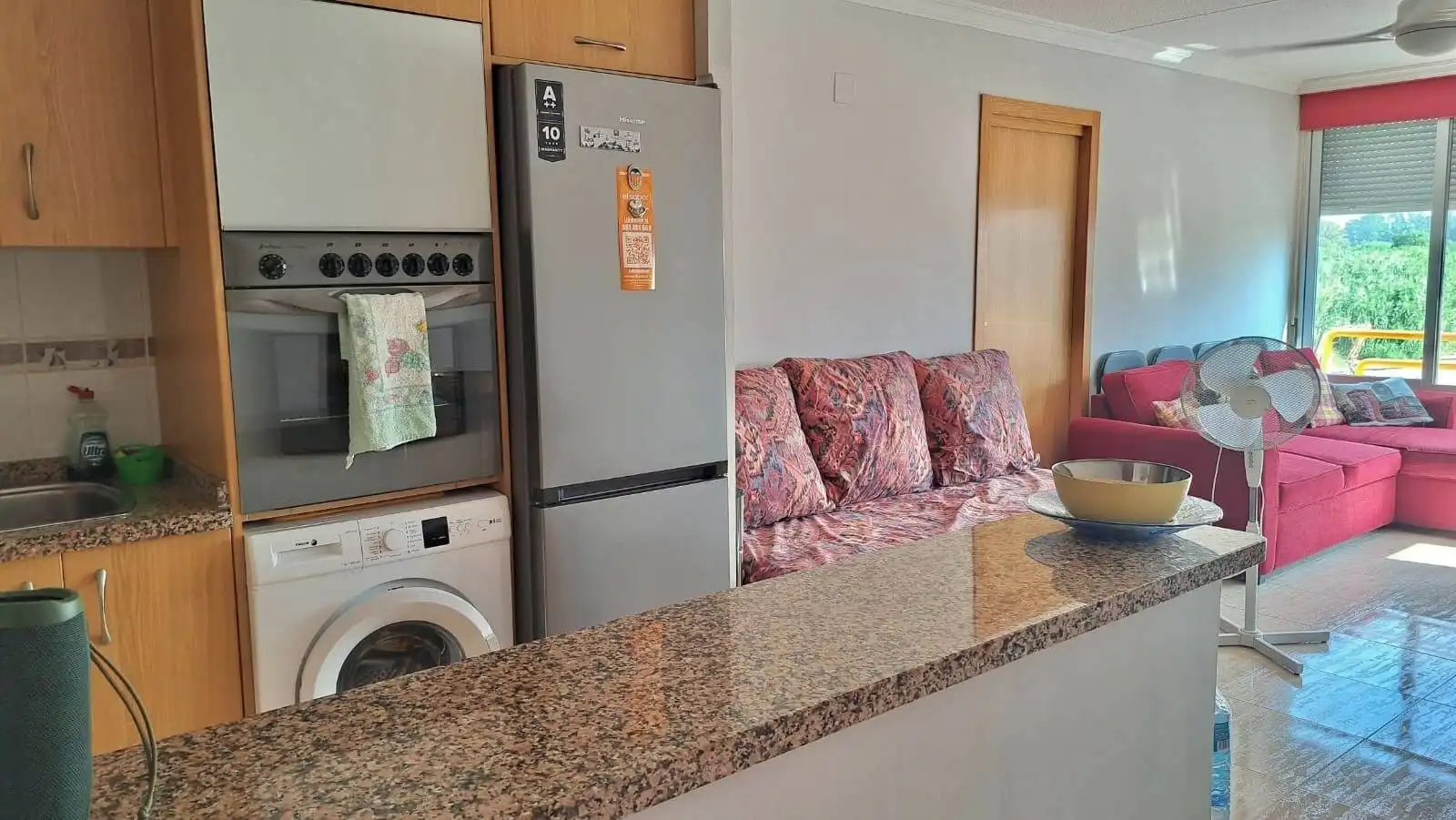 Cocina de Apartamento de alquiler en La Pobla de Farnals con Aire acondicionado, Calefacción y Amueblado
