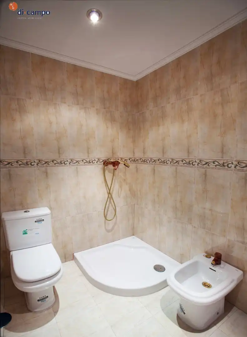 Bathroom of Houses for sale in Valladolid  with Air Conditioner, Heating and Terrace