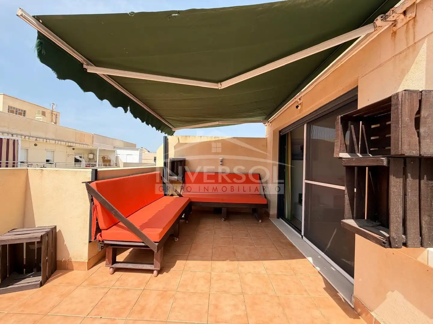 Attique avec ascenseur à vendre à Calle Antonio Gala 1