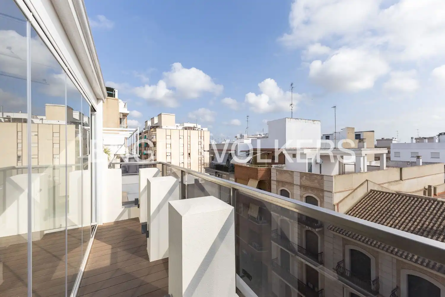 Terrasse von Dachboden zur Miete in Algemesí mit Klimaanlage, Heizung und Parkett