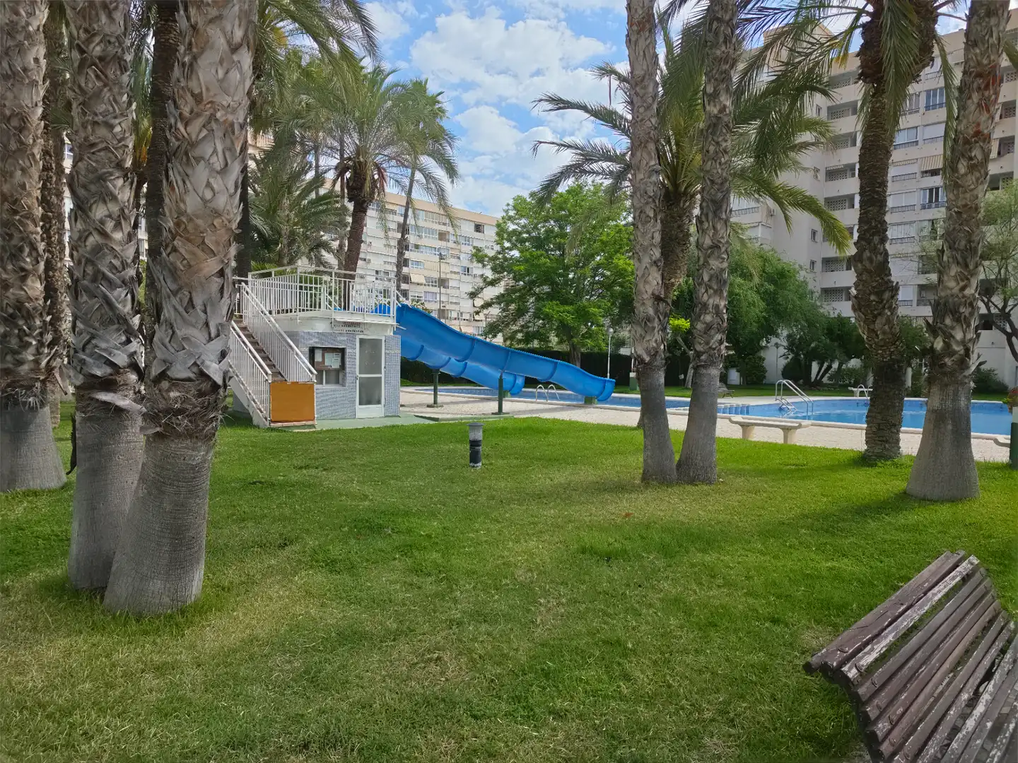 Piso con terraza en venta en Avenida Santander 25, imagen 41