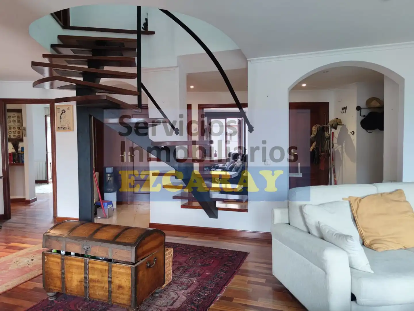 Sala de estar de Apartamento en venta en Ezcaray con Calefacción, Terraza y Trastero