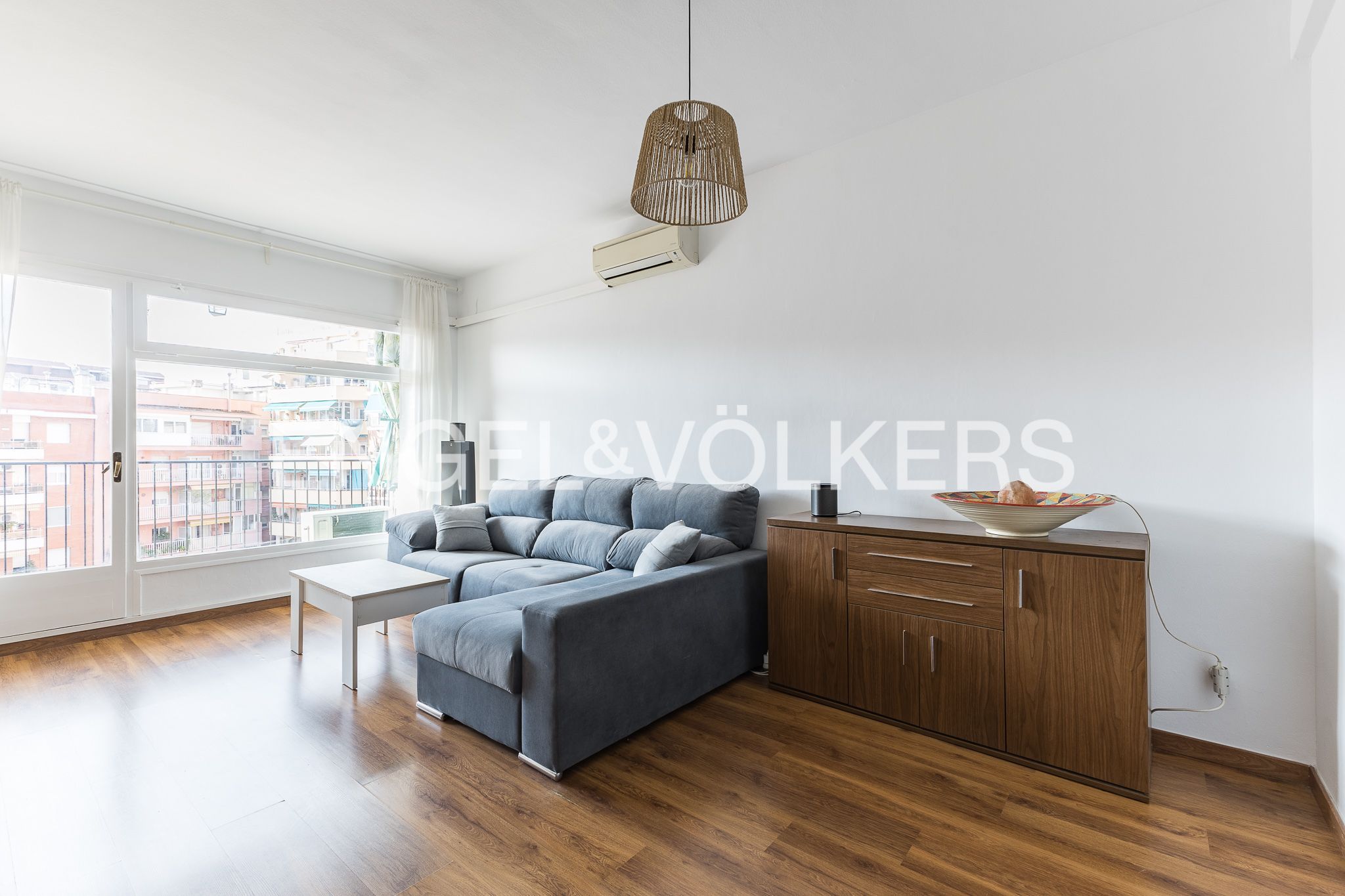 Living room of Apartment for sale in  Barcelona Capital  with Air Conditioner, Heating and Furnished