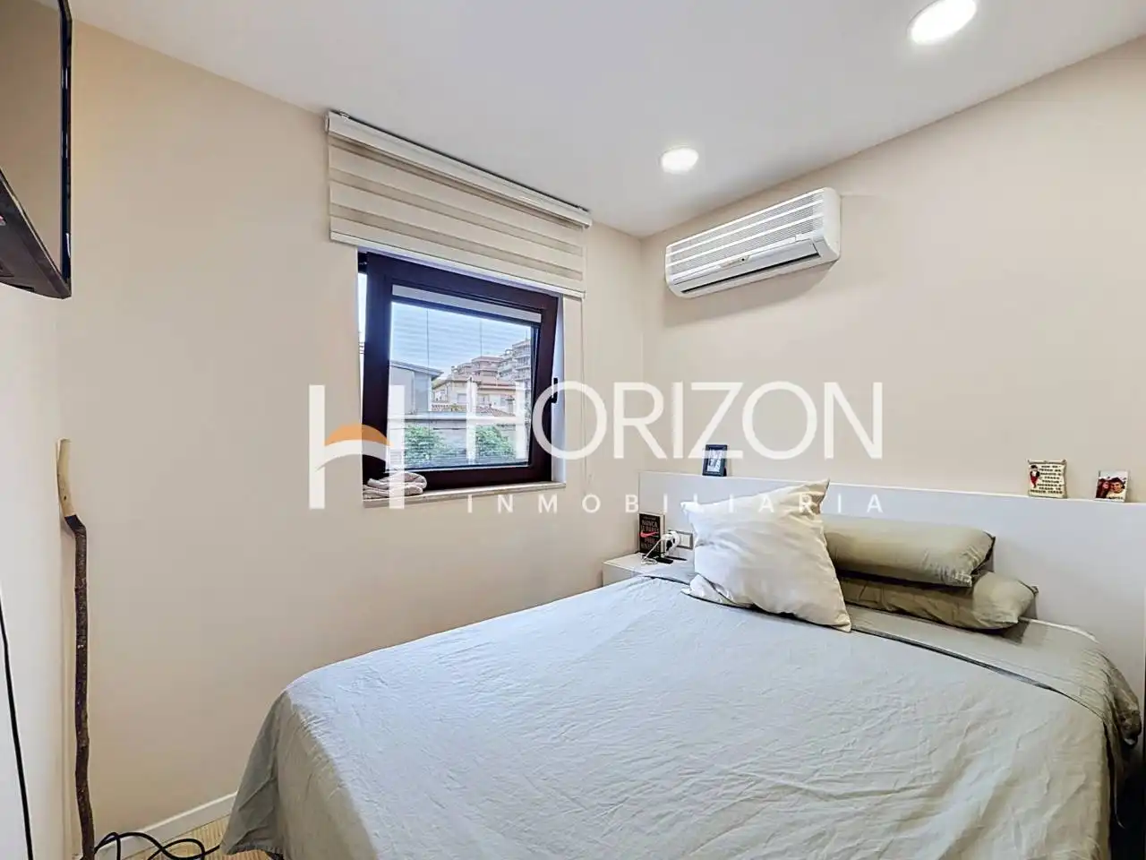 Bedroom of Detached homes for sale in Barcelona  with Air Conditioner, Heating and Private garden