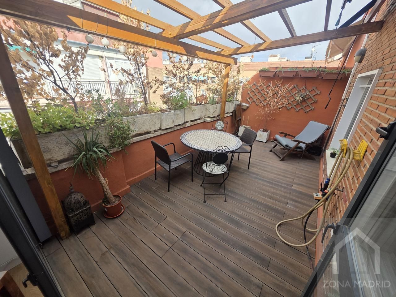 Terrace of Attic to rent in  Madrid Capital  with Air Conditioner, Terrace and Furnished