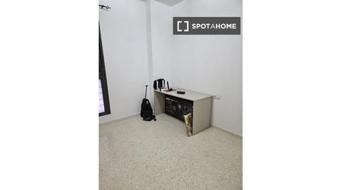 Foto 3 de Pis per a compartir a La Calzada - La Florida, Sevilla