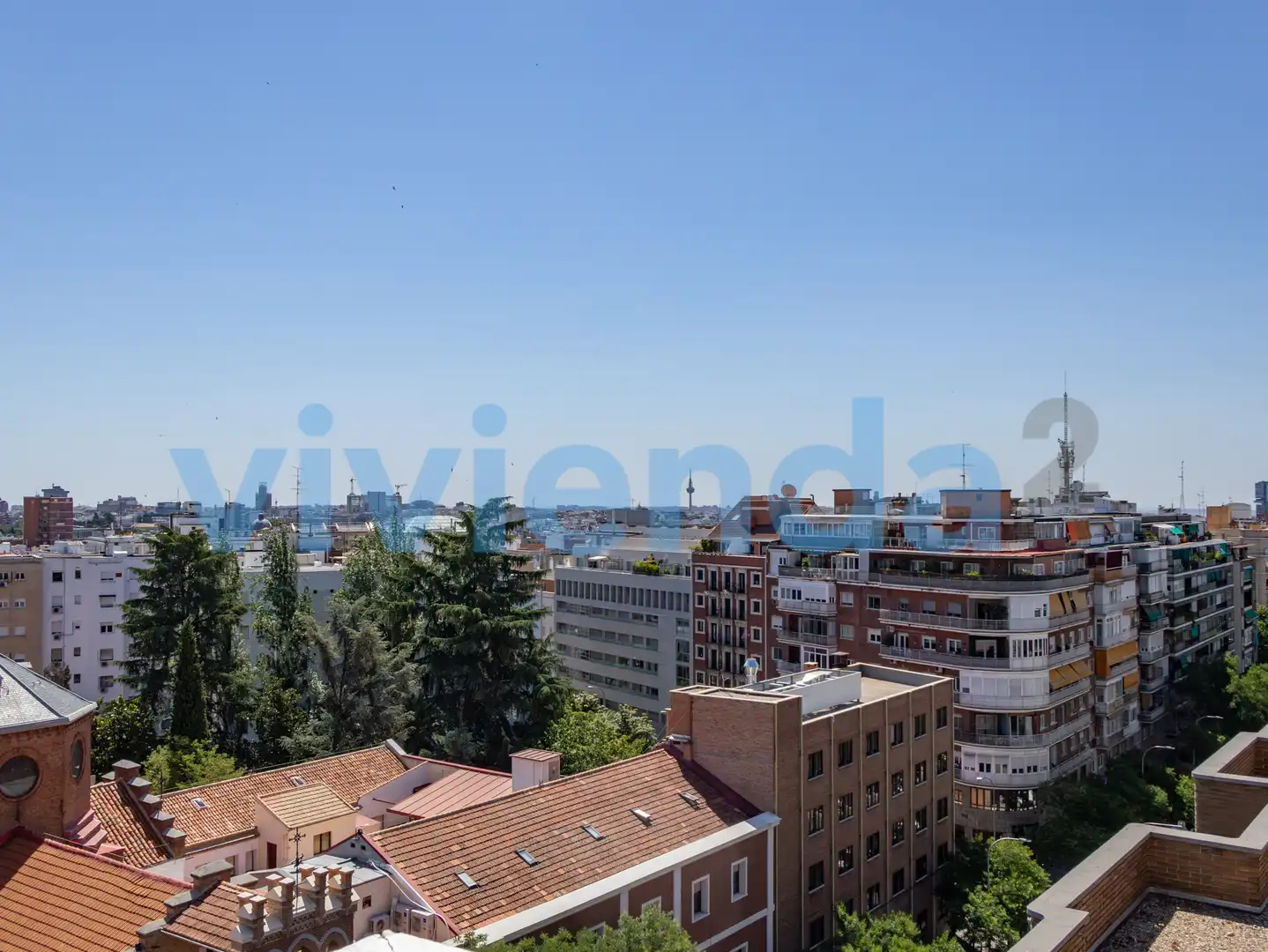 Dachboden zum Verkauf in Madrid mit Klimaanlage, Heizung und Terrasse