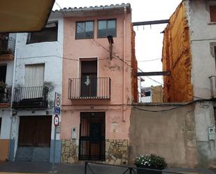 Vista exterior de Casa adosada en venda en Artana