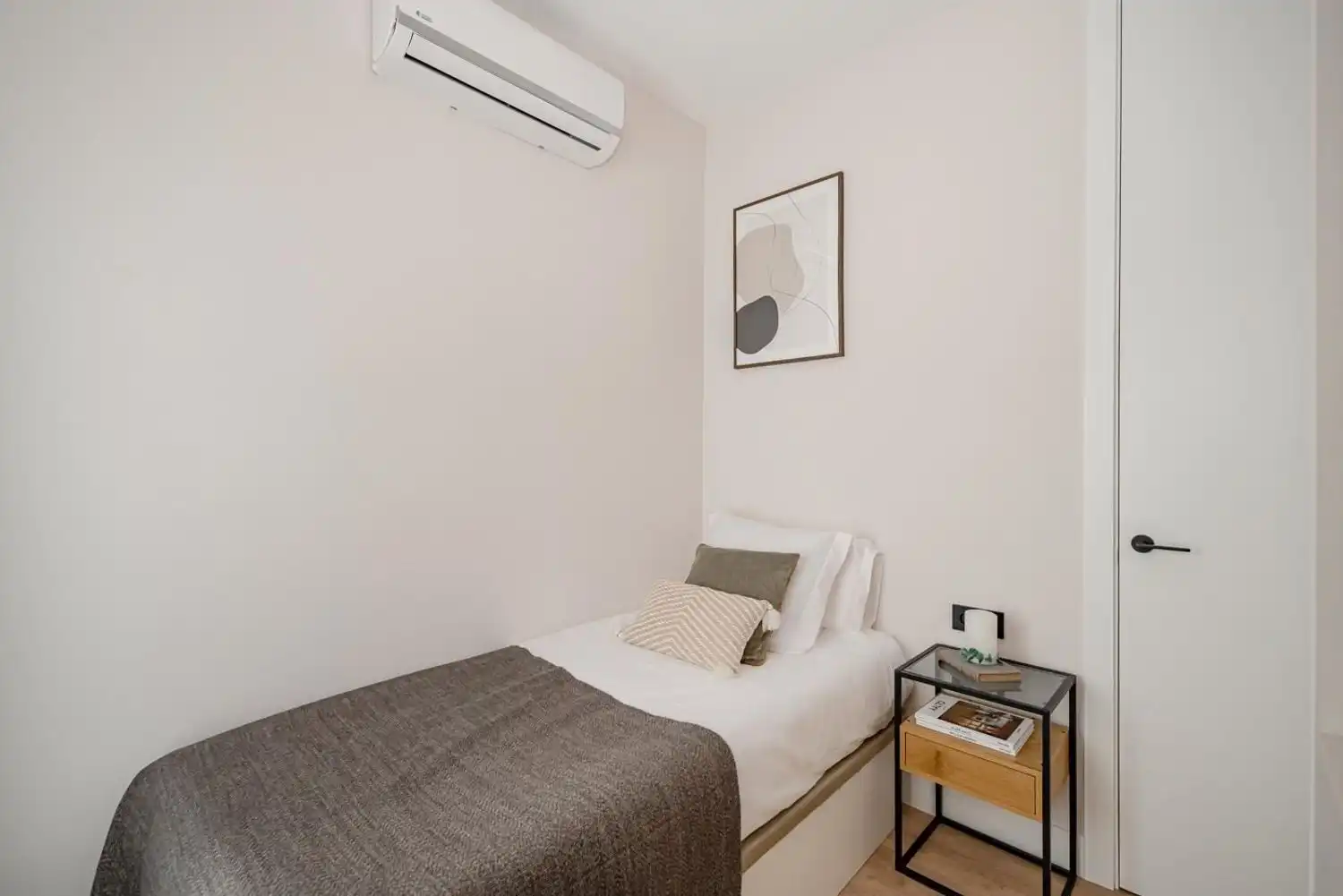 Habitación de Piso en venta en Madrid con Aire acondicionado, Calefacción y Amueblado