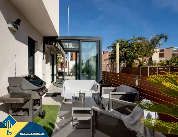 Villa mit Pool zum Verkauf in Nueva Torrevieja - Aguas Nuevas, imagen 9