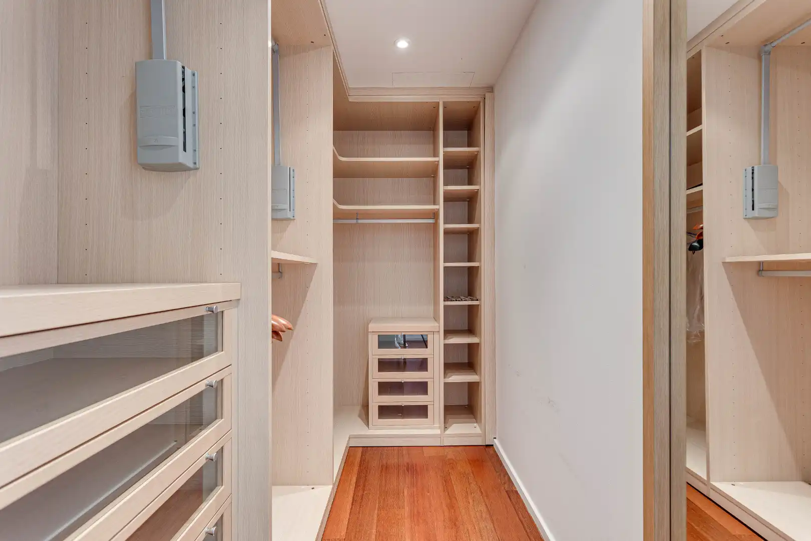 Habitación de Casa adosada en venta en Barcelona con Aire acondicionado, Calefacción y Jardín privado