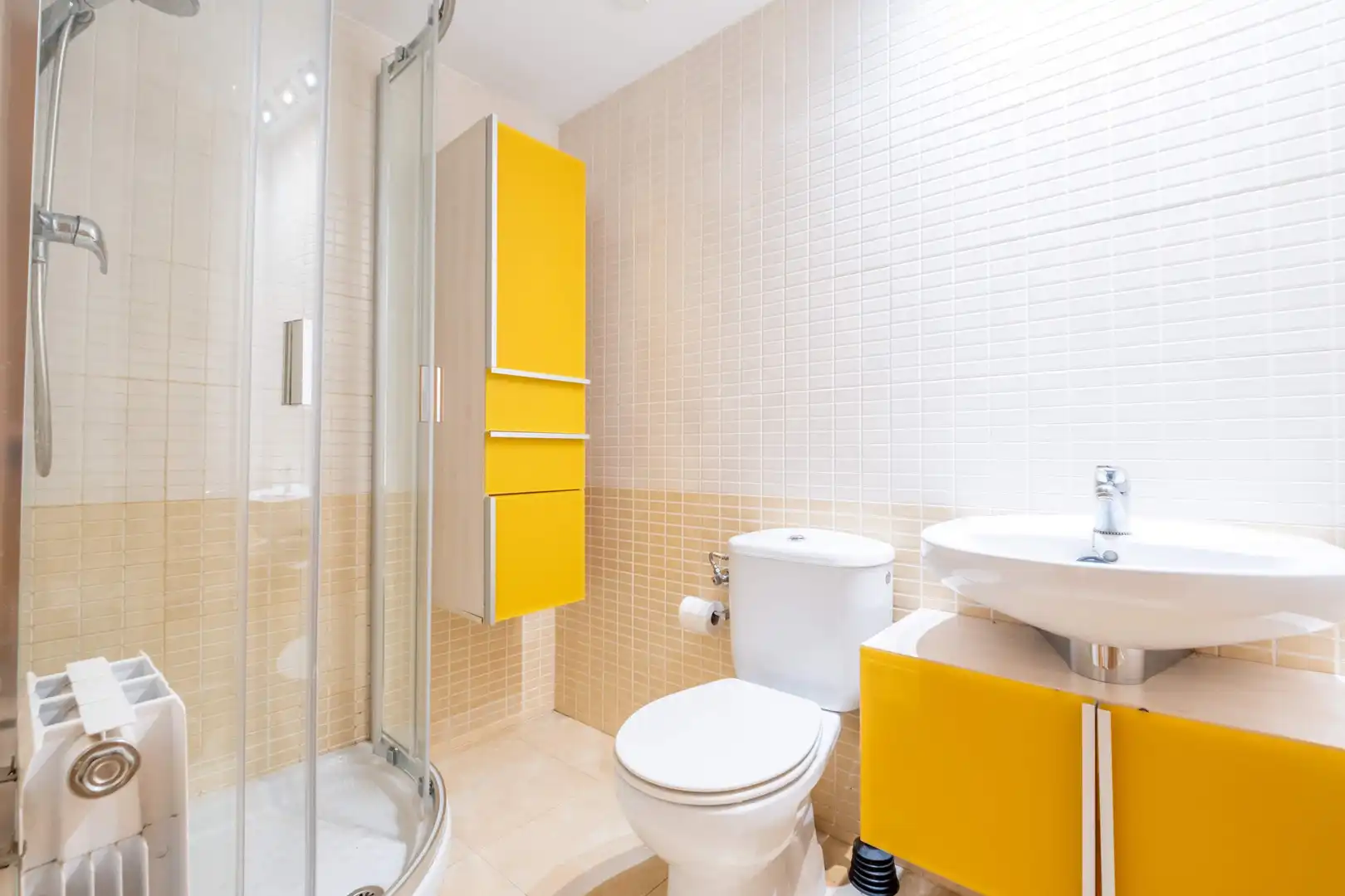 Baño de Apartamento en venta en Zaragoza con Aire acondicionado, Calefacción y Terraza