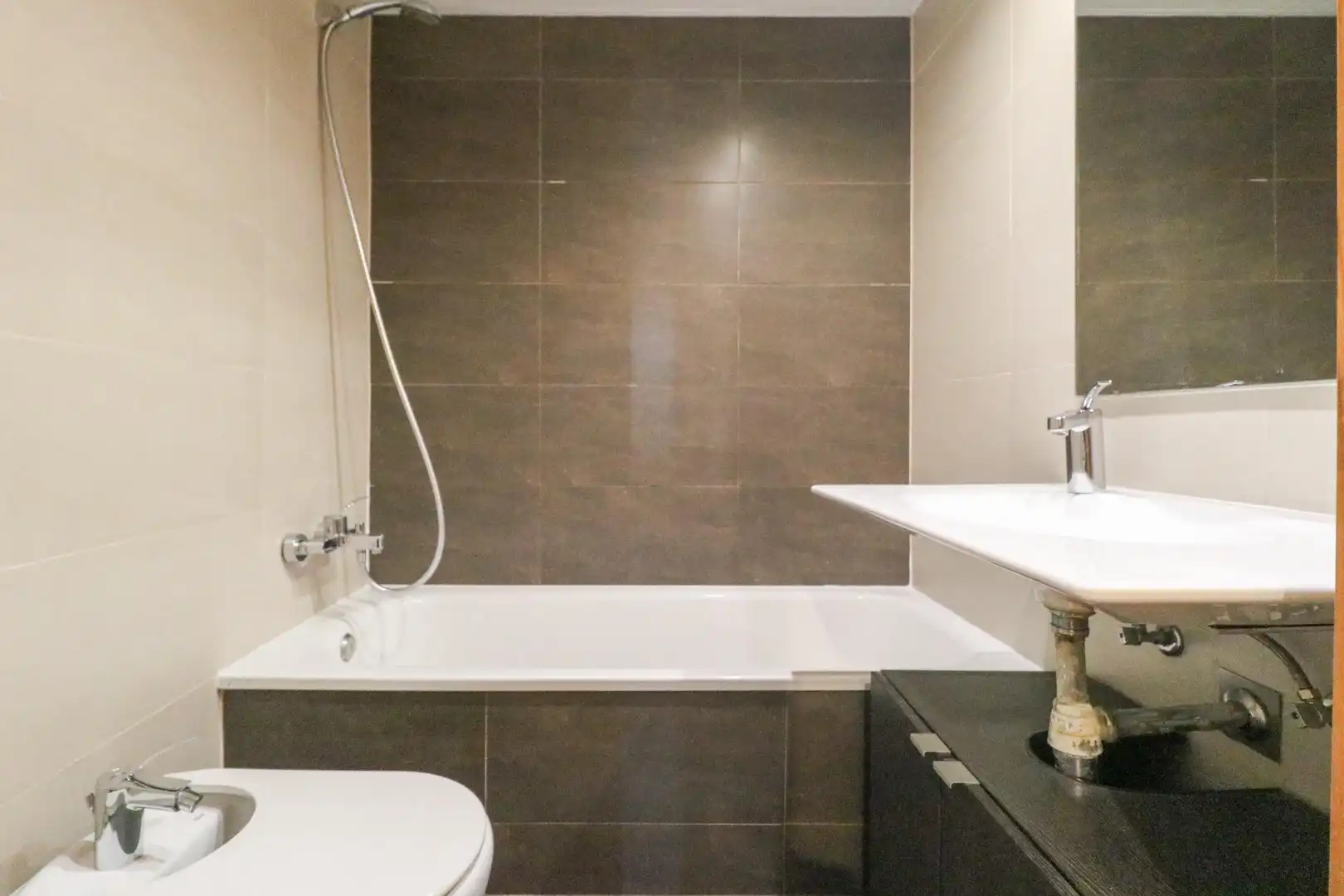 Baño de Piso en venta en Viladecans con Aire acondicionado, Parquet y Trastero