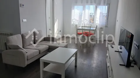 Foto 2 de Piso de alquiler en Avenida Alfonso IX de Leon, Chinchibarra, Salamanca Capital