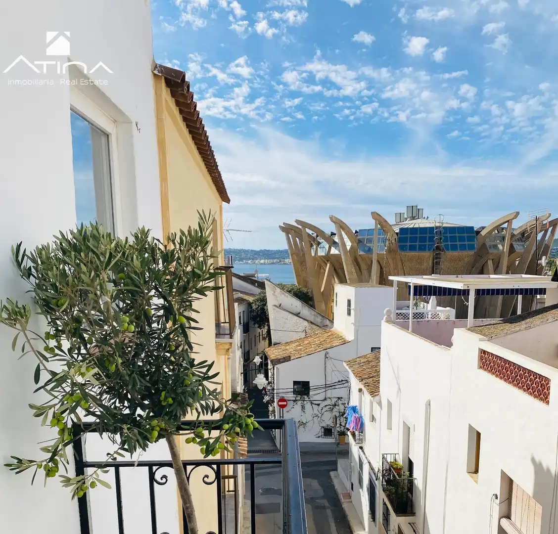 Vista exterior de Dúplex en venta en Jávea / Xàbia con Calefacción, Terraza y Amueblado