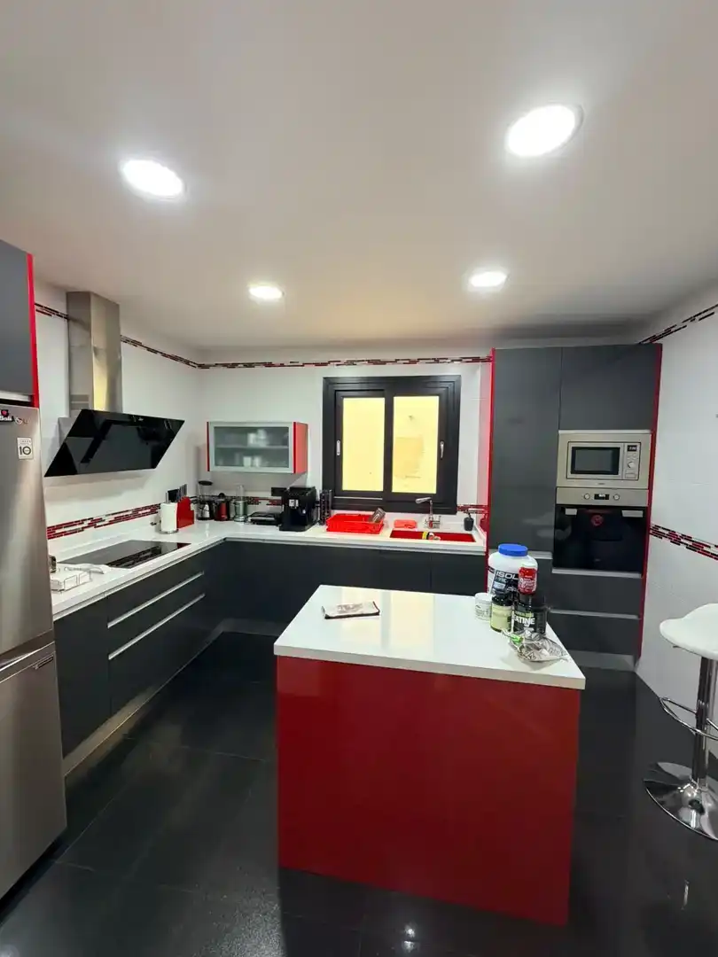 Küche von Wohnung zur Miete in Valle del Zalabí mit Klimaanlage, Möbliert und Balkon