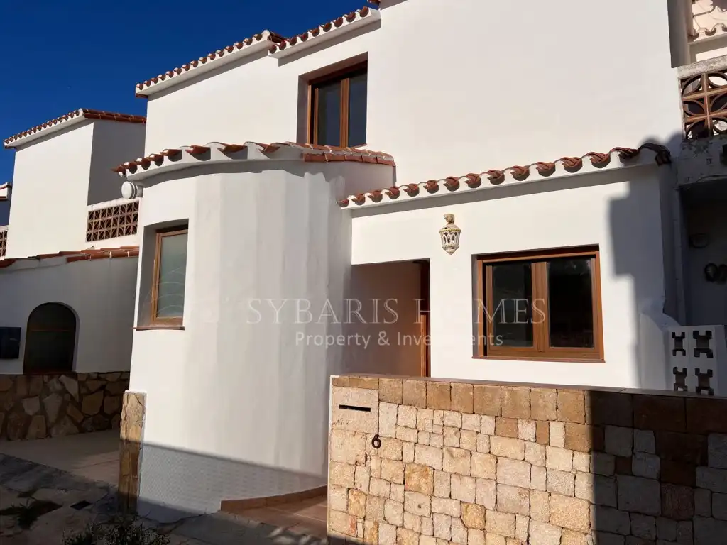 Exterior view of Detached homes for sale in Dénia