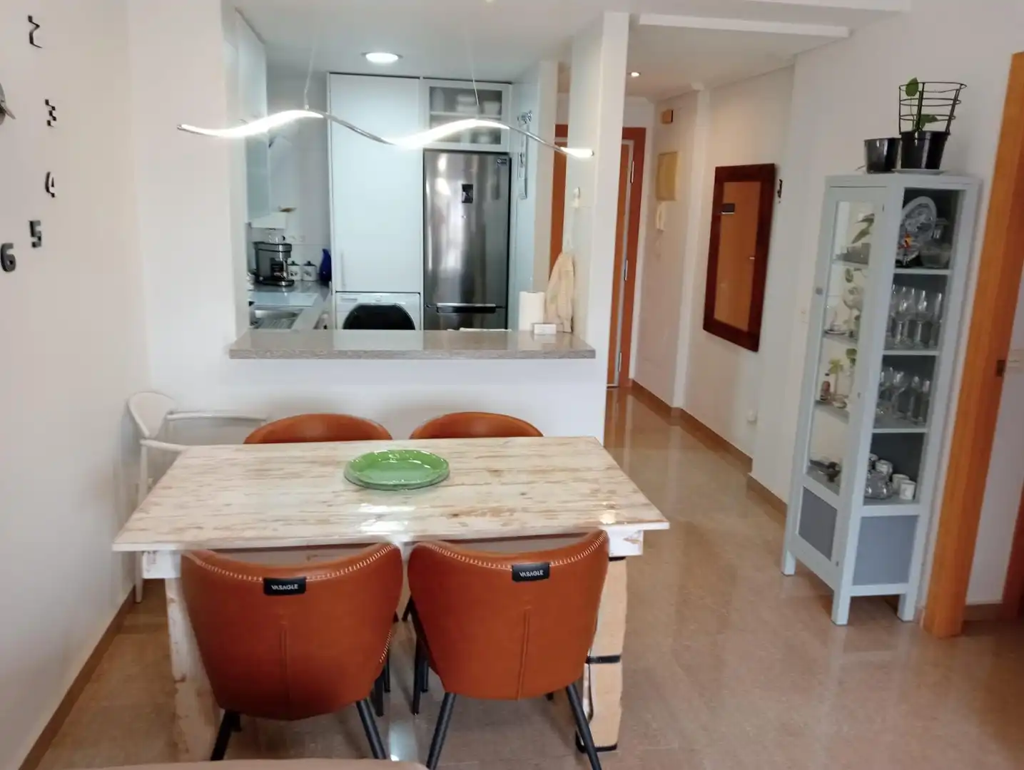 Flat with terrace for sale in Florida - Ciudad de Asís, imagen 2