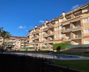 Vista exterior de Pis de lloguer en Alcanar amb Aire condicionat i Terrassa