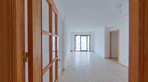 Foto 2 de Piso en venta en C/ Mar y Sierra , Sierra de Estepona - Avda. de Andalucía, Estepona