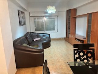 Living room of Flat to rent in Girona Capital  with Heating, Furnished and Oven