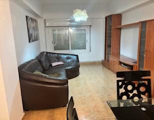 Living room of Flat to rent in Girona Capital  with Heating, Furnished and Oven