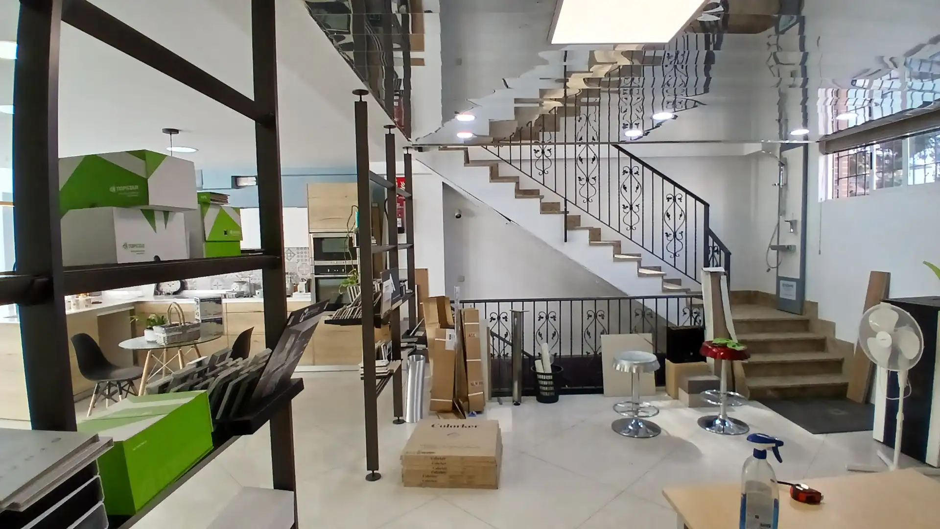 Local comercial en venta en Avenida de Honorio Lozano 59, imagen 6