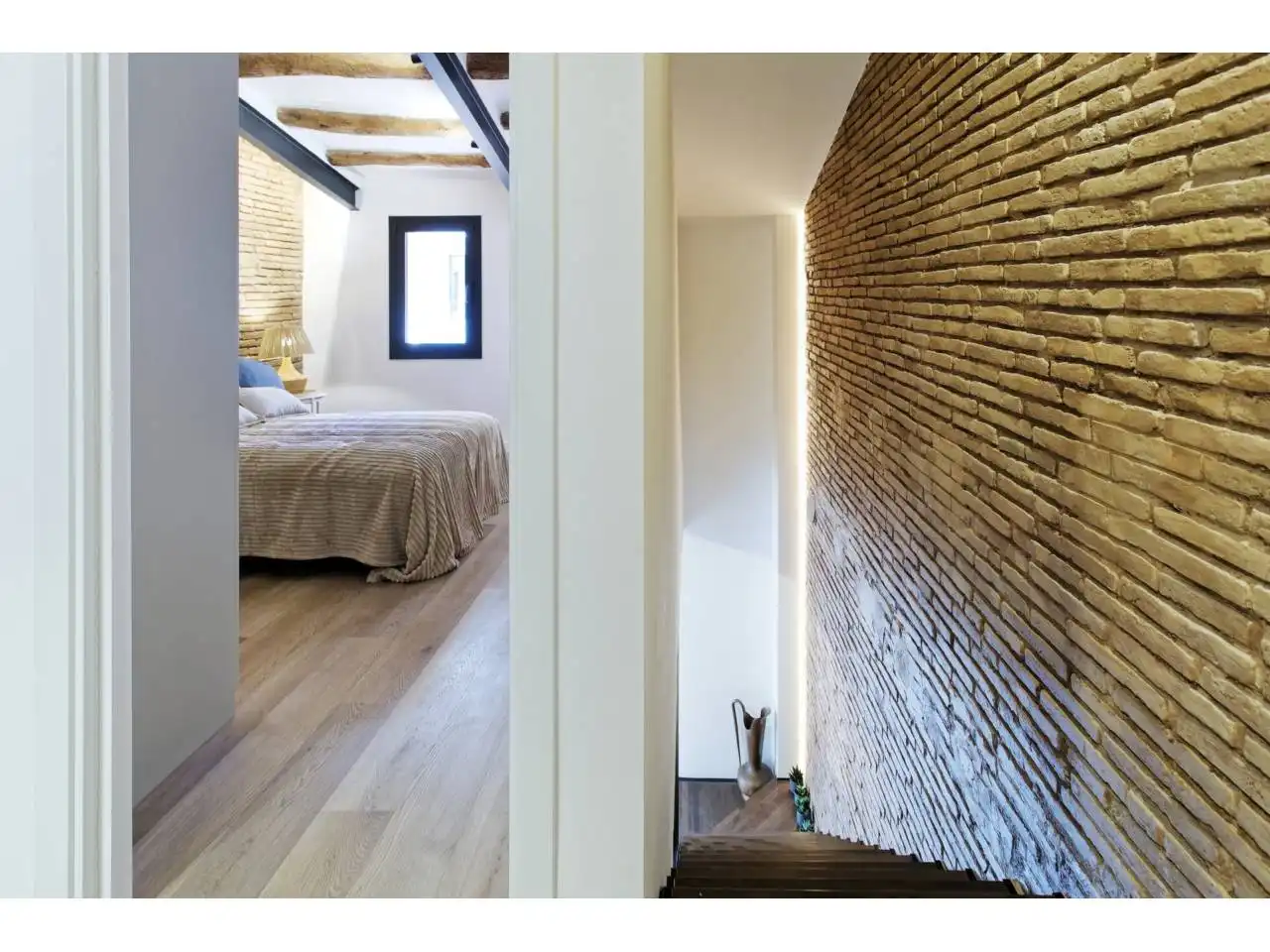 Duplexes for sale in Barcelona  with Air Conditioner, Heating and Parquet flooring