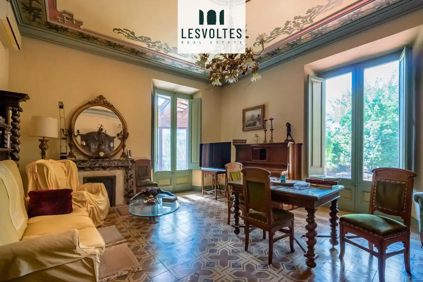 Sala de estar de Casa o chalet en venta en Sant Martí Vell con Aire acondicionado, Calefacción y Jardín privado
