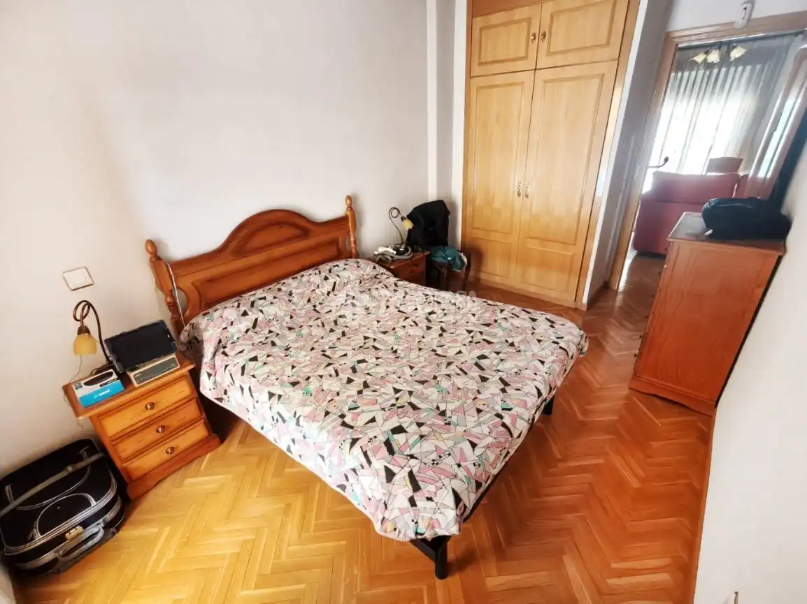 Schlafzimmer von Wohnung zum Verkauf in Madrid mit Klimaanlage, Heizung und Terrasse