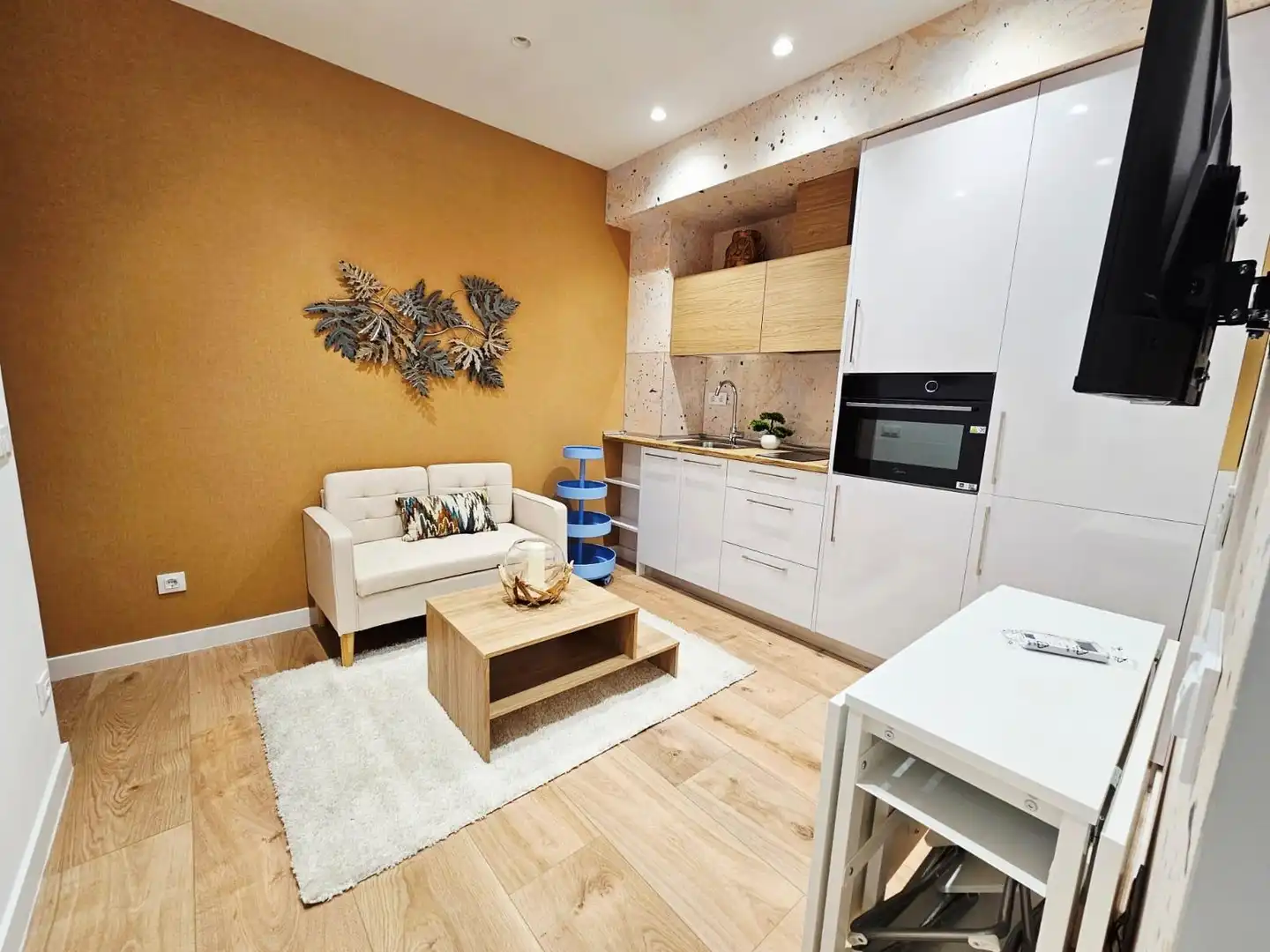 Sala d'estar de Apartament en venda en Madrid amb Aire condicionat, Calefacció i Moblat