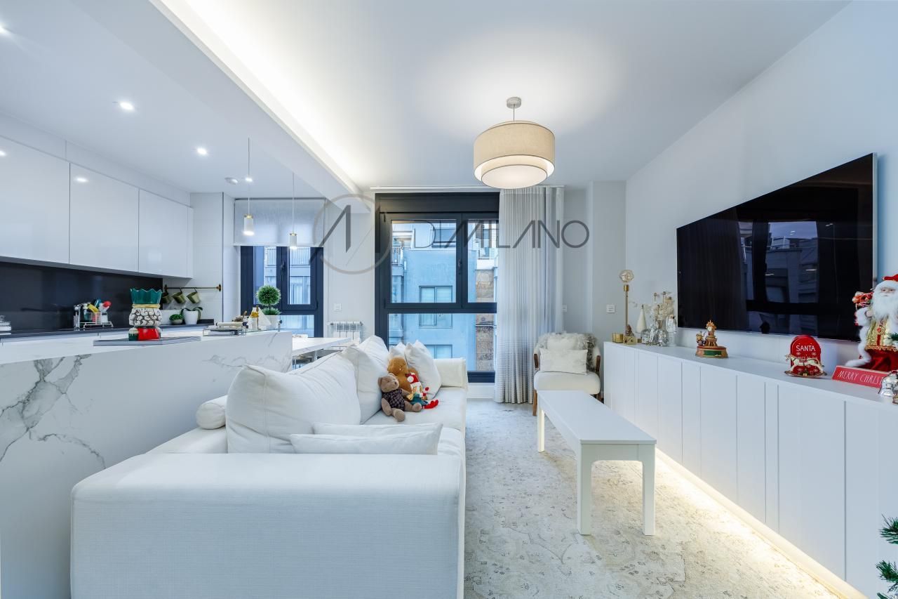 Living room of Flat for sale in Vigo   with Heating and Storage room