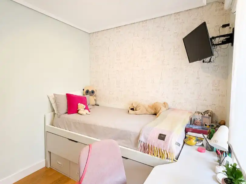 Habitación de Piso en venta en Getxo  con Terraza y Balcón