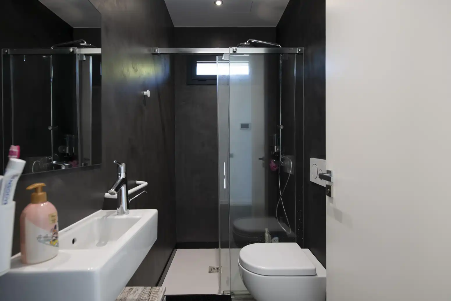 Bathroom of Houses for sale in Castelldefels  with Heating