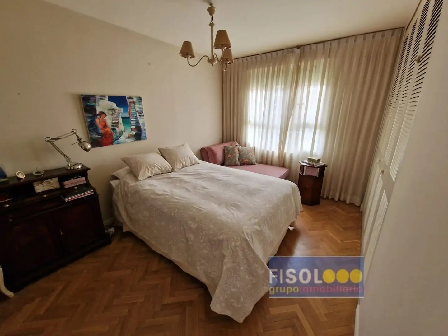 Dormitori de Casa o xalet en venda en Madrid amb Aire condicionat i Calefacció
