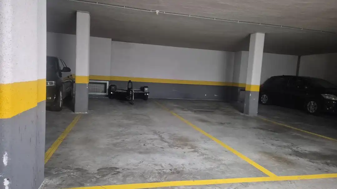 Parkplatz zum Verkauf in Calle Calle de María Viscarret, 4, imagen 3