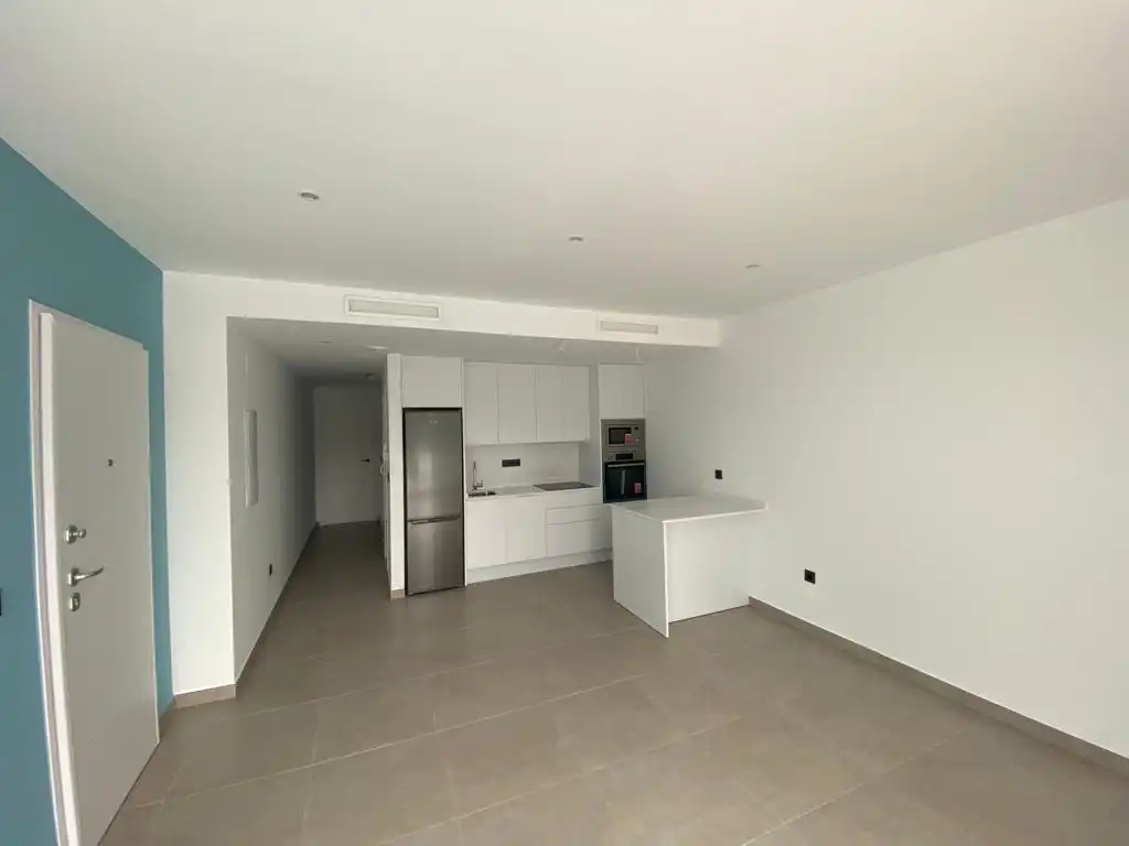 Cuina de Casa o xalet en venda en Los Alcázares amb Aire condicionat, Jardí privat i Terrassa