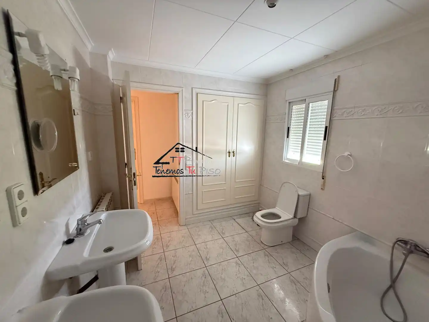 Terraced house with terrace for sale in Calle de Alena 5-7, imagen 55