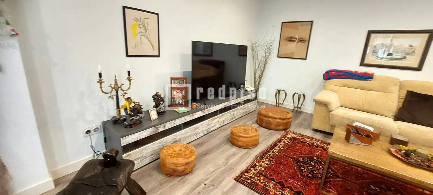 Living room of Houses for sale in Malpica de Tajo  with Air Conditioner, Heating and Storage room