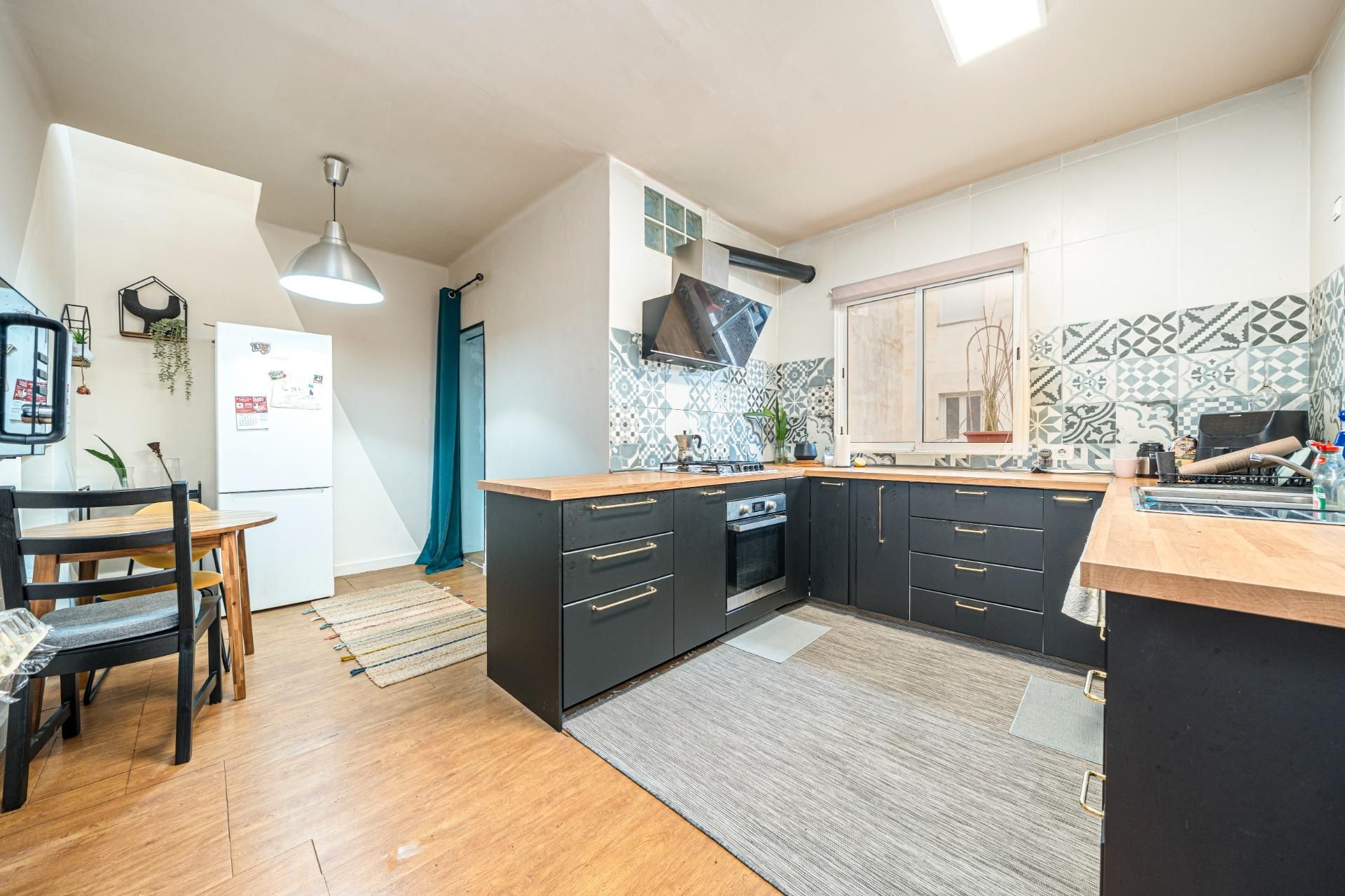 Cuina de Casa adosada en venda en  Palma de Mallorca amb Aire condicionat, Jardí privat i Terrassa