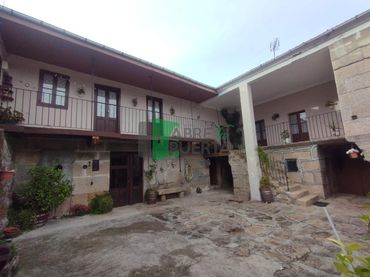 Casa con balcone in vendita a Punxín
