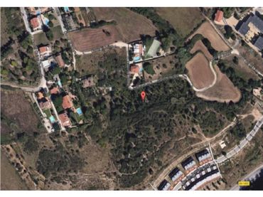 Terreno rústico en venta en Calle Quinta Avenida