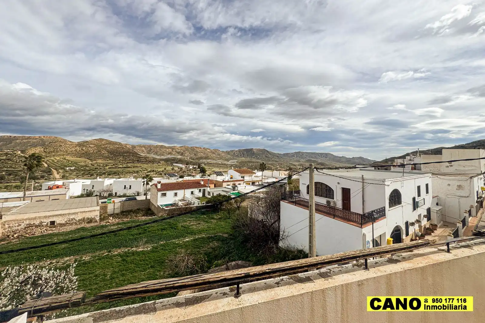 Vista exterior de Piso en venta en Lucainena de las Torres con Terraza