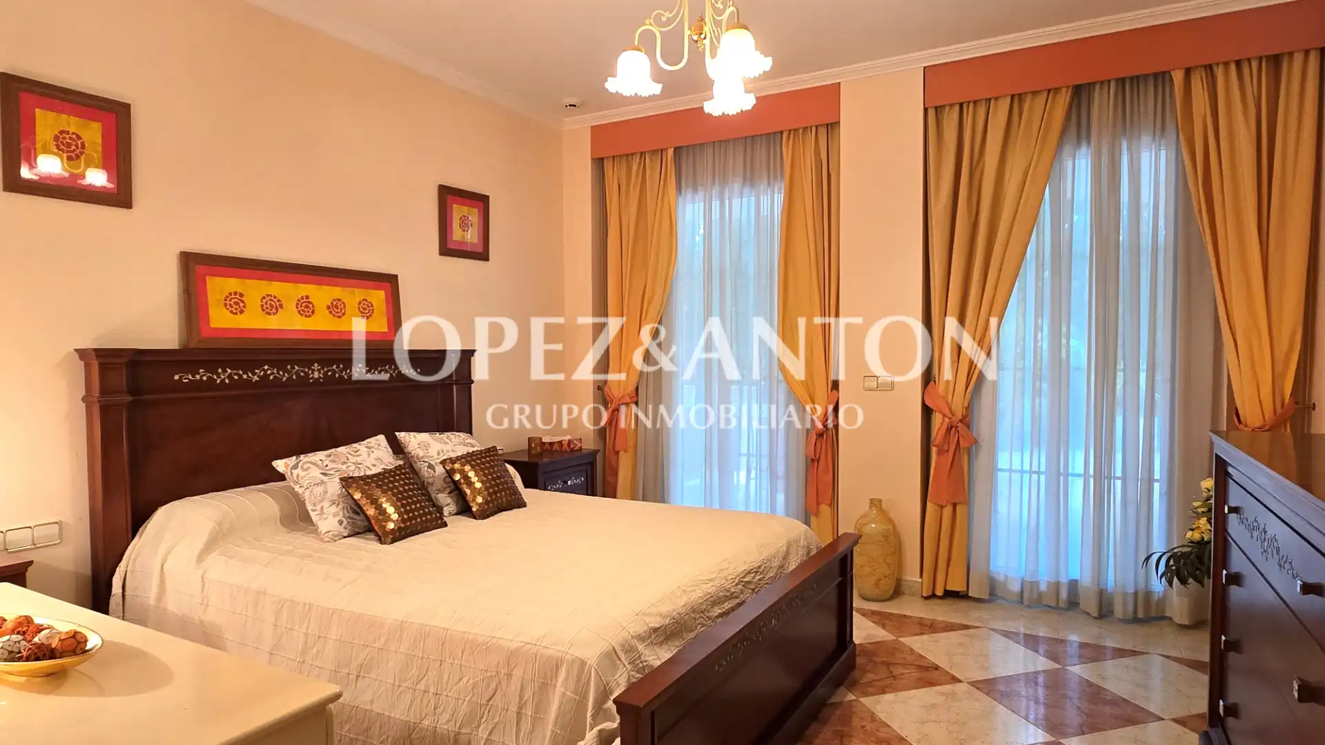 Habitación de Casa o chalet en venta en Benaguasil con Aire acondicionado, Jardín privado y Parquet