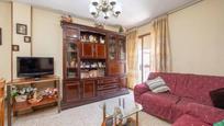 Sala d'estar de Pis en venda en  Sevilla Capital amb Aire condicionat i Calefacció