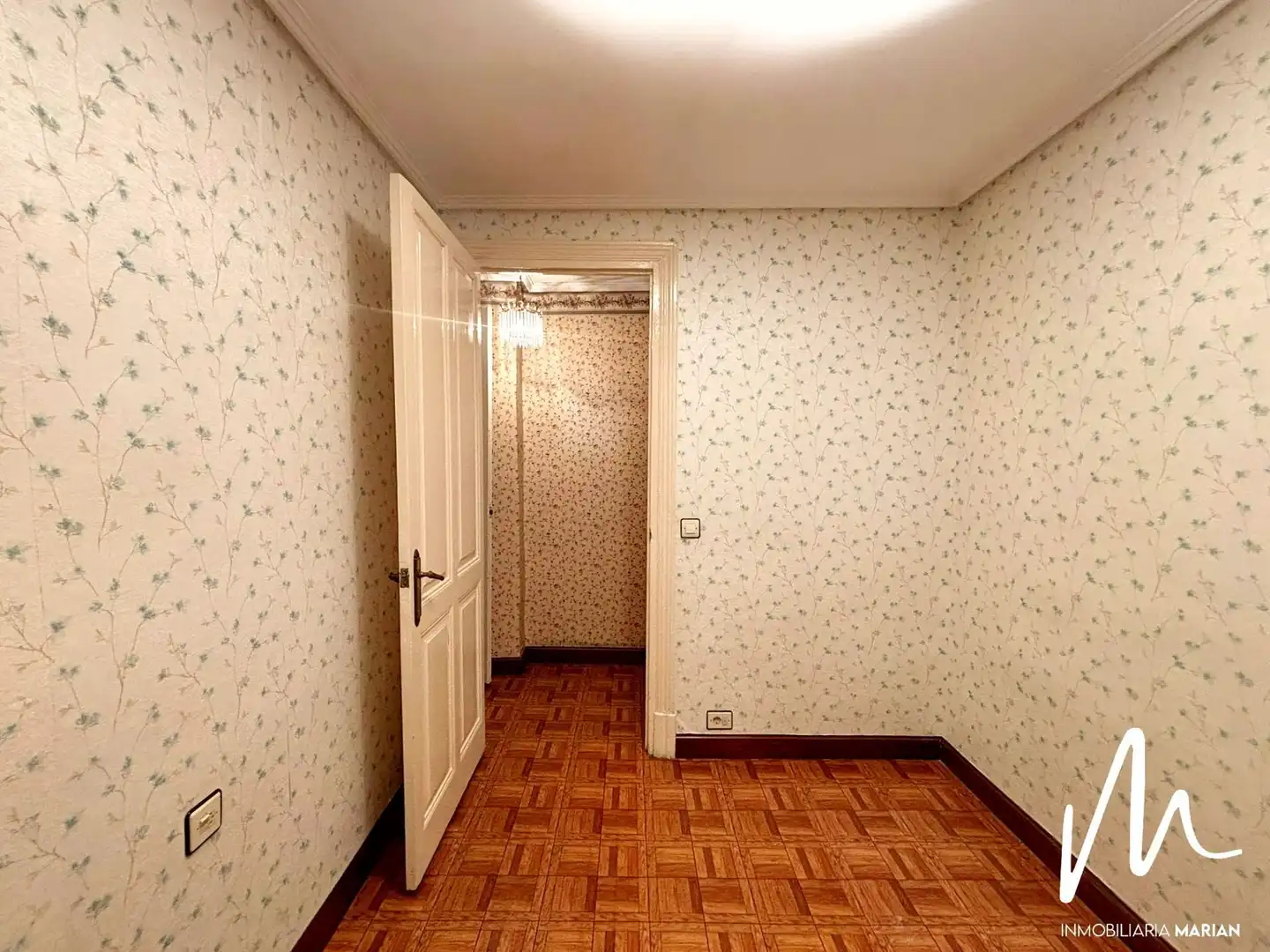 Schlafzimmer von Wohnung zum Verkauf in Bilbao  mit Heizung