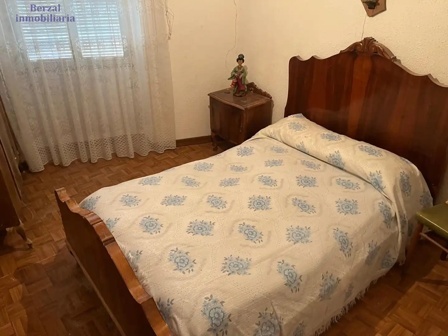 Dormitori de Casa o xalet en venda en Santa Engracia del Jubera