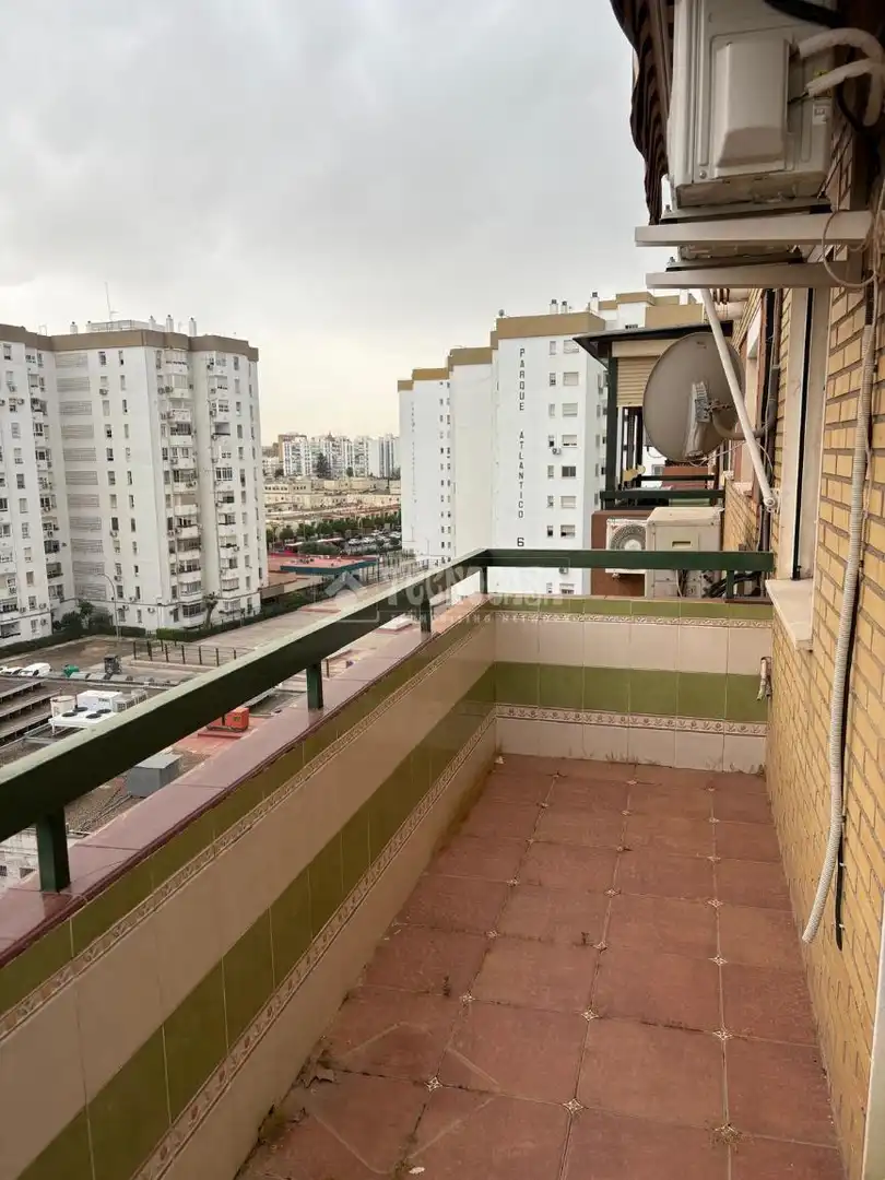 Balcony of Flat for sale in Sevilla  with Terrace